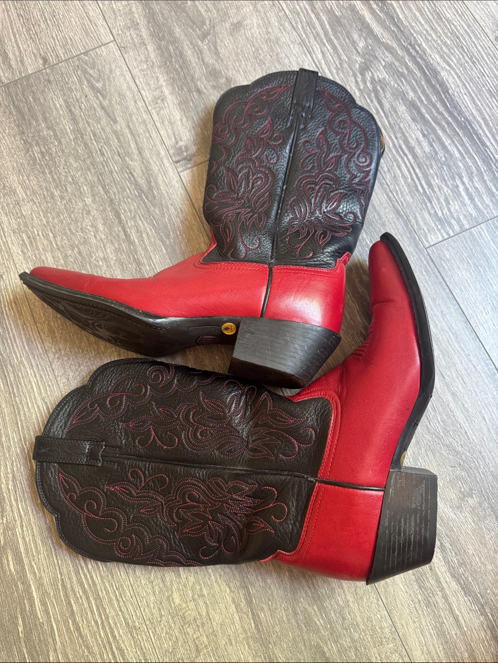Ariat cowboy boots Black and Red Leather Western Heeled Boots - Picture 5 of 12
